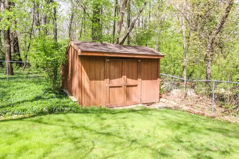 95 E Newman Rd, Williamston, MI 48895 photo 8
