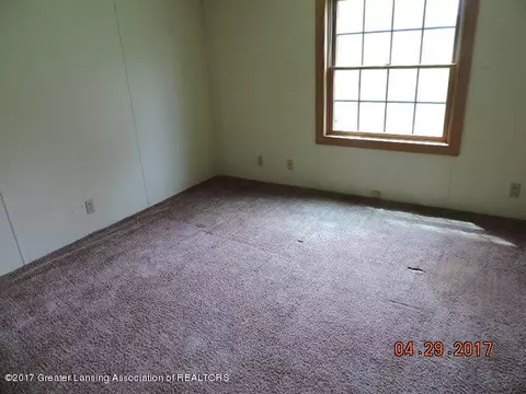 2498 Gilbert Rd, Lansing, MI 48911 photo 6