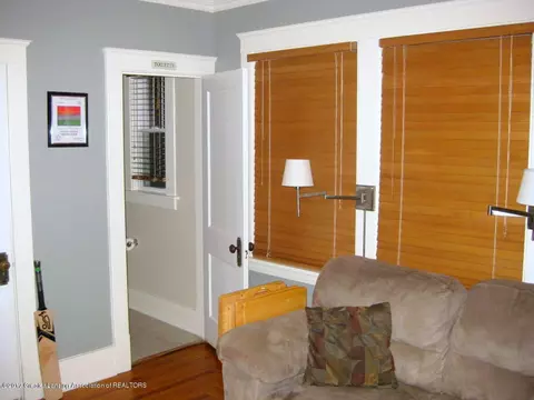 800 Sparrow Ave, Lansing, MI 48910 photo 19