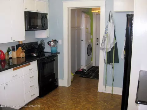 800 Sparrow Ave, Lansing, MI 48910 photo 21