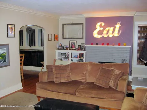 800 Sparrow Ave, Lansing, MI 48910 photo 12