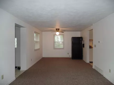 828 Creyts Rd, Dimondale, MI 48821 photo 7