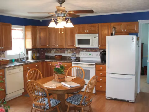 3641 E Walker, Saint Johns, MI 48879 photo 9