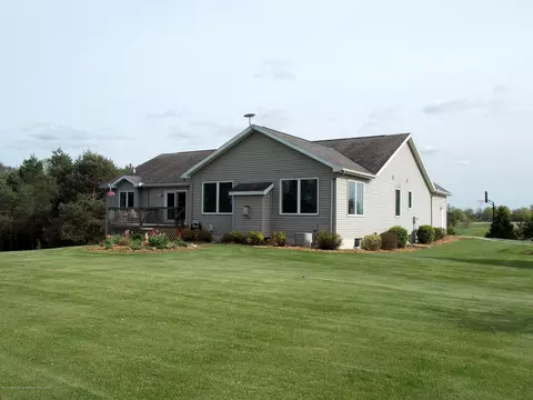 12500 S Wacousta Rd, Eagle, MI 48822 photo 26