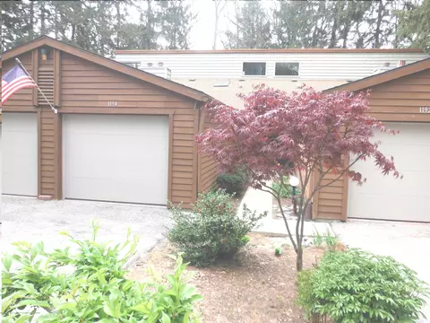 1194 Academic Way, Haslett, MI 48840 photo 1