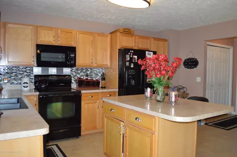 4527 Garden Gate, Holt, MI 48842 photo 14