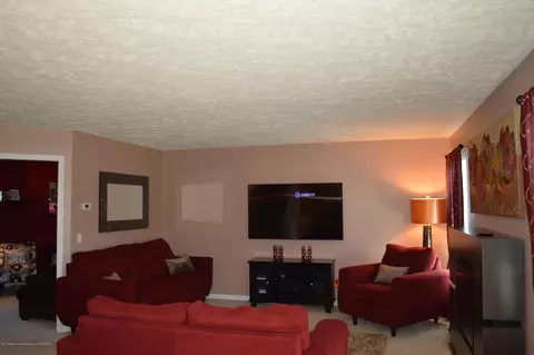 4527 Garden Gate, Holt, MI 48842 photo 8