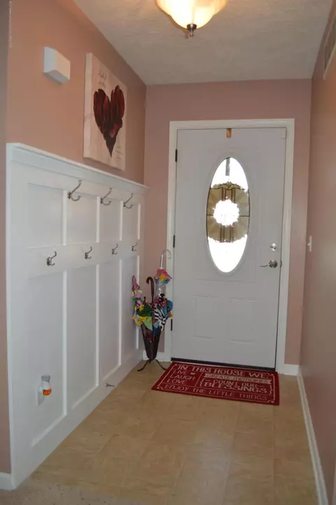 4527 Garden Gate, Holt, MI 48842 photo 4