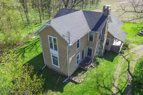5200 Harris, Williamston, MI 48895 photo 1