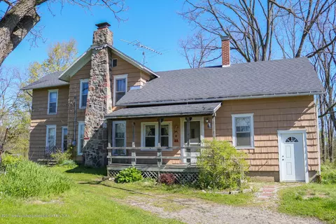 5200 Harris, Williamston, MI 48895 photo 6