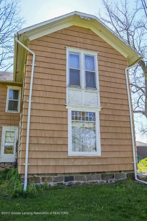 5200 Harris, Williamston, MI 48895 photo 5