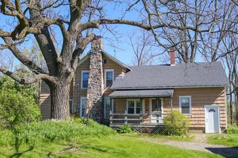 5200 Harris, Williamston, MI 48895 photo 4
