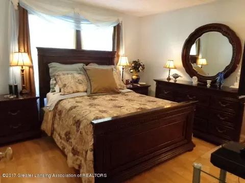 218 N Dibble Blvd, Lansing, MI 48917 photo 9