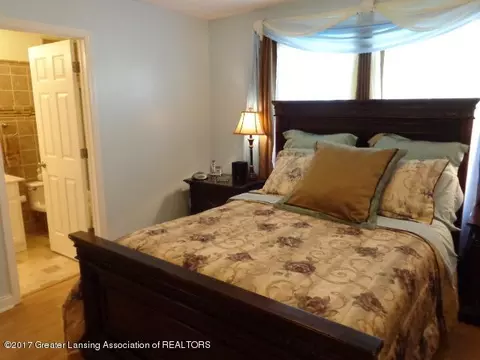 218 N Dibble Blvd, Lansing, MI 48917 photo 10