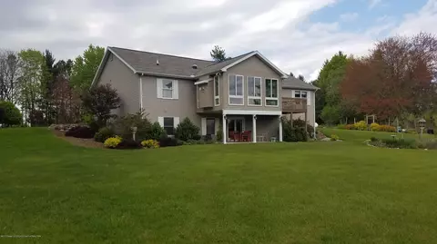 7840 Hunter Rd, Bath, MI 48808 photo 4