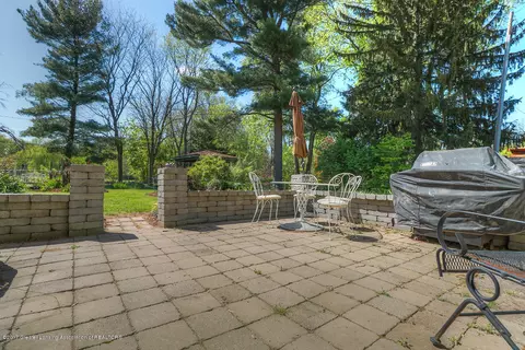 4597 Chippewa Dr, Okemos, MI 48864 photo 26