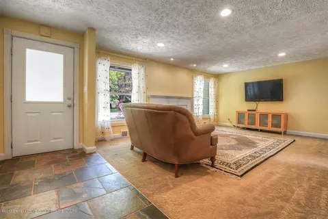 4597 Chippewa Dr, Okemos, MI 48864 photo 4
