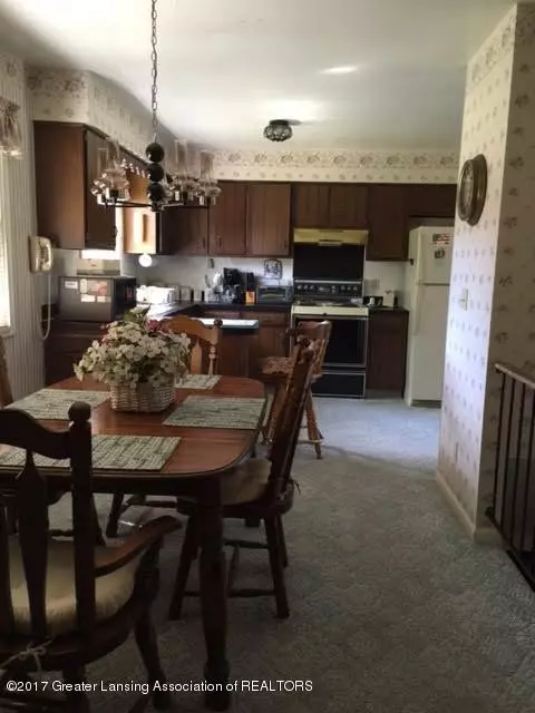13101 Southwind Dr, Dewitt, MI 48820 photo 4