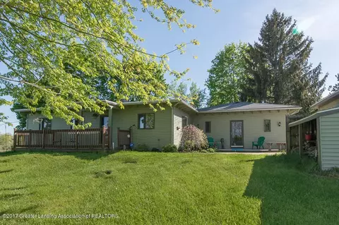 5240 Van Atta Rd, Okemos, MI 48864 photo 4