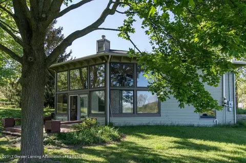 5240 Van Atta Rd, Okemos, MI 48864 photo 5
