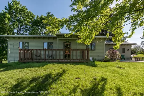 5240 Van Atta Rd, Okemos, MI 48864 photo 3