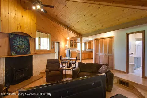 5240 Van Atta Rd, Okemos, MI 48864 photo 6