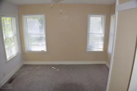 2313 Lyons Ave, Lansing, MI 48910 photo 9