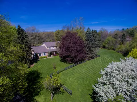 4631 Barton Rd, Williamston, MI 48895 photo 3