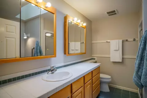 6045 Oakpark Trl, Haslett, MI 48840 photo 17