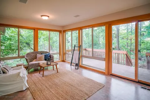 6045 Oakpark Trl, Haslett, MI 48840 photo 10