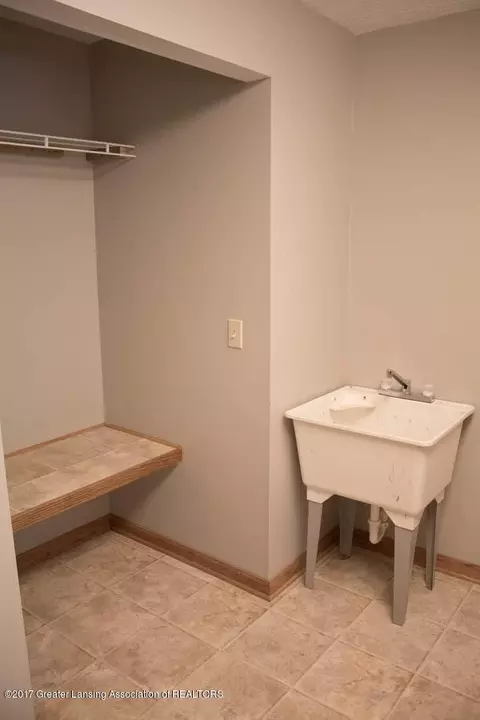 9600 Deer Trl, Haslett, MI 48840 photo 32