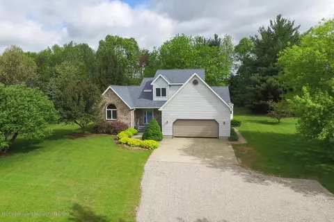 9600 Deer Trl, Haslett, MI 48840 photo 2