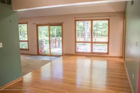 9600 Deer Trl, Haslett, MI 48840 photo 22