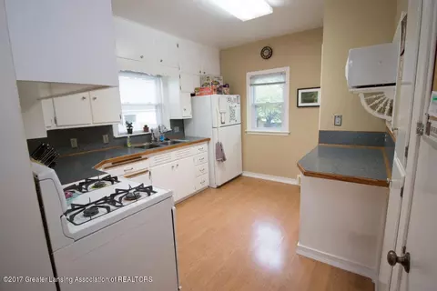 121 E Jefferson, Dewitt, MI 48820 photo 10
