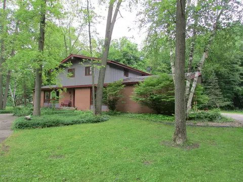 2775 Darling Rd, Mason, MI 48854 photo 2