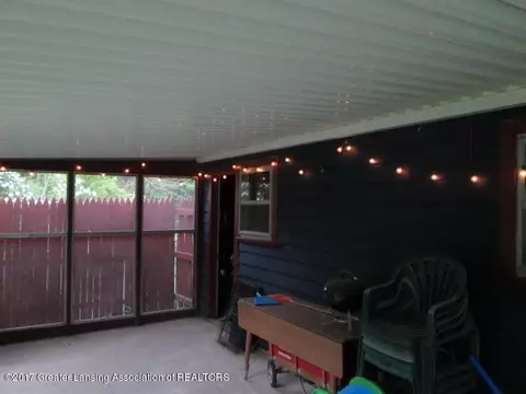 1047 W State Rd, Lansing, MI 48906 photo 21