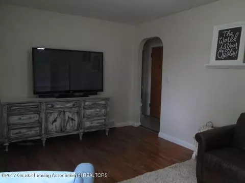 1047 W State Rd, Lansing, MI 48906 photo 10
