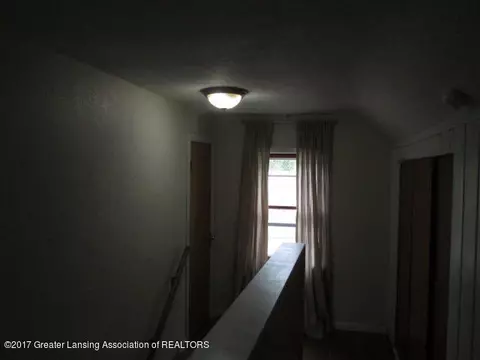 1047 W State Rd, Lansing, MI 48906 photo 14