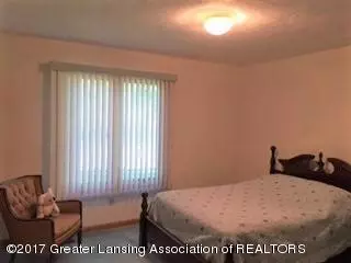 710 Pine Ridge Dr, Dewitt, MI 48820 photo 23