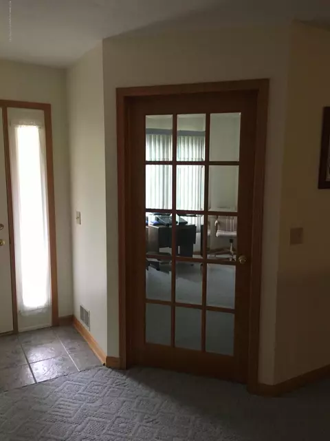710 Pine Ridge Dr, Dewitt, MI 48820 photo 14