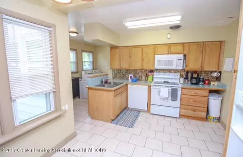 604 E Higham St, Saint Johns, MI 48879 photo 14