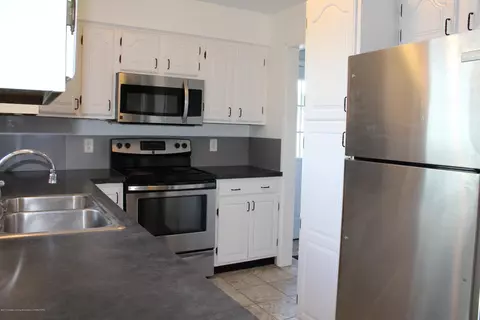 13392 Tiffin St, Bath, MI 48808 photo 6