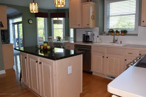 5561 Wild Iris Ln, Haslett, MI 48840 photo 24