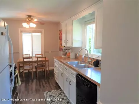 2103 Quentin Ave, Lansing, MI 48910 photo 15