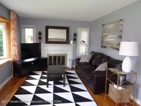 2103 Quentin Ave, Lansing, MI 48910 photo 8