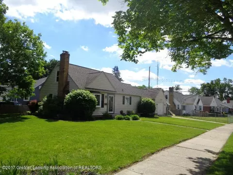 2103 Quentin Ave, Lansing, MI 48910 photo 4
