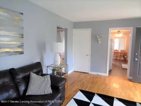 2103 Quentin Ave, Lansing, MI 48910 photo 12