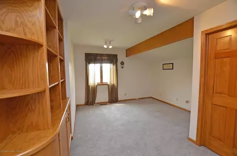 1065 Killdeer Dr, Mason, MI 48854 photo 9