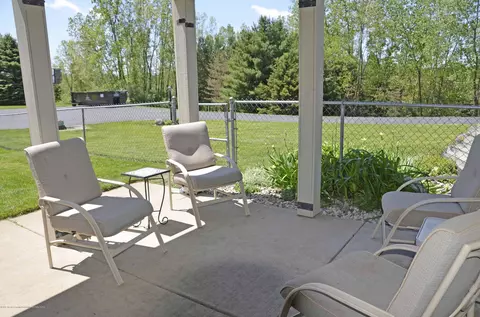 1065 Killdeer Dr, Mason, MI 48854 photo 13