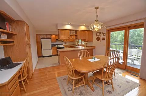 1065 Killdeer Dr, Mason, MI 48854 photo 3